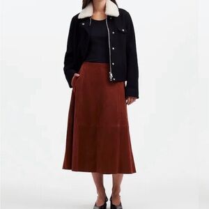Madewell suede seamed midi skirt (size 4)